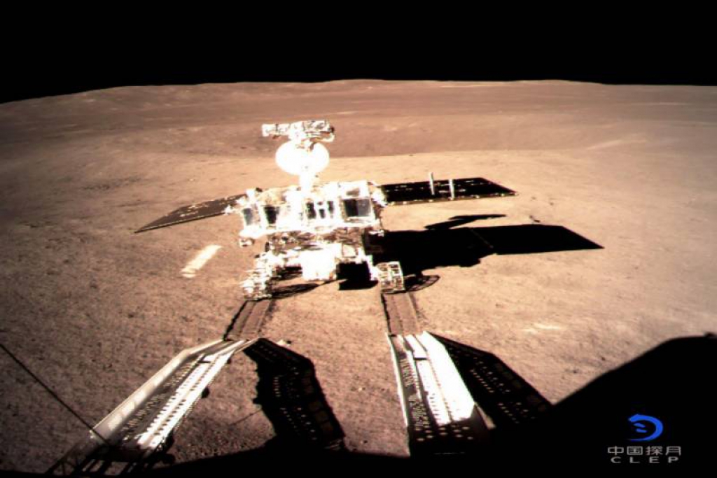 ยานหุ่นยนต์ของจีนเริ่มภารกิจสำรวจด้านมืดของดวงจันทร์