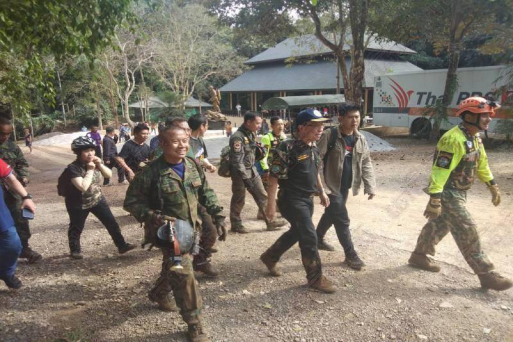 น้ำยังท่วมใน'ถ้ำหลวง'ทีมสำรวจรอ 1 เดือนเริ่มเก็บกู้