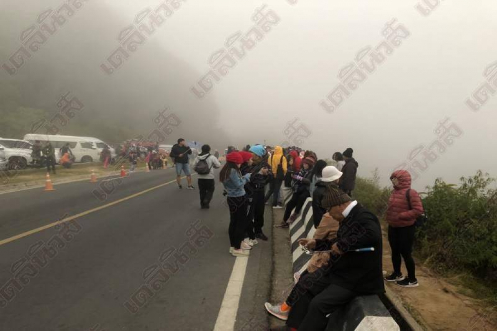 4ภาคอากาศเปลี่ยนอุณหภูมิลด 'ใต้'ยังมีฝนตกต่อเนื่อง