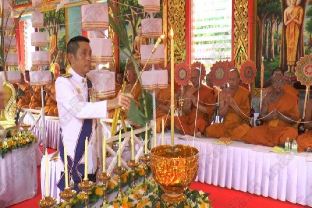 ทั่วไทยรวมใจทำพิธีน้ำอภิเษก พระราชพิธีบรมราชาภิเษก