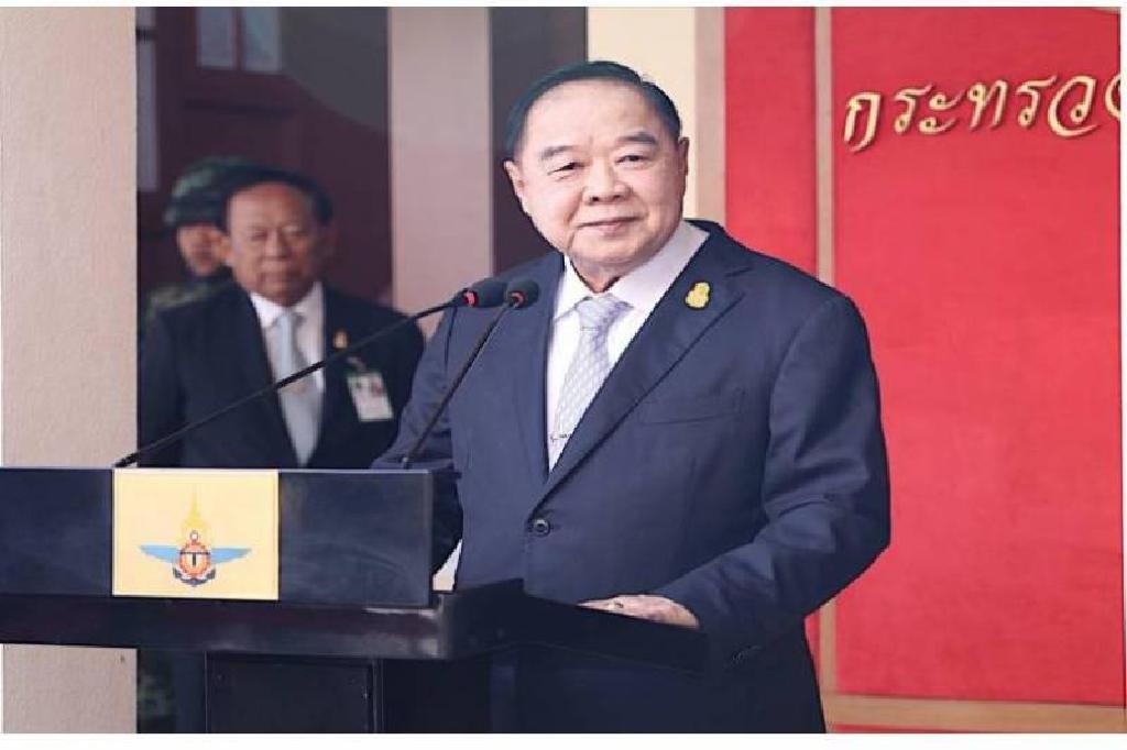 'บิ๊กป้อม'ท้องเสียลาประชุมครม. ยันไม่ได้ป่วยการเมือง