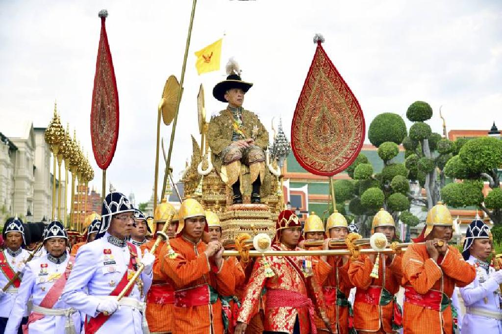 ผู้นำจีนถวายพระพรแด่พระบาทสมเด็จพระเจ้าอยู่หัว