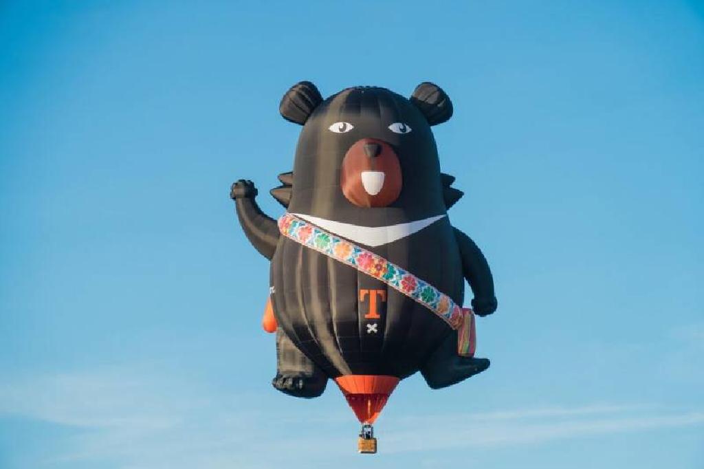 "Oh Bear" ไต้หวันบินสูง ดึงดูดผู้ชมทั่วโลก