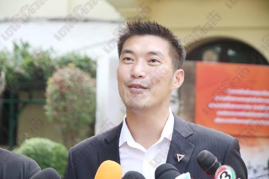 'ธนาธร'รับมีการเจรจาจัดขั้วที่​3ตั้งรัฐบาล