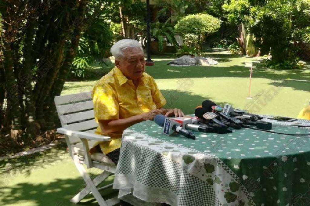 11พรรคเล็กย้ำหนุ่น"บิ๊กตู่"นั่งนายกฯ แม้เป็นรบ.เสียงข้างน้อย
