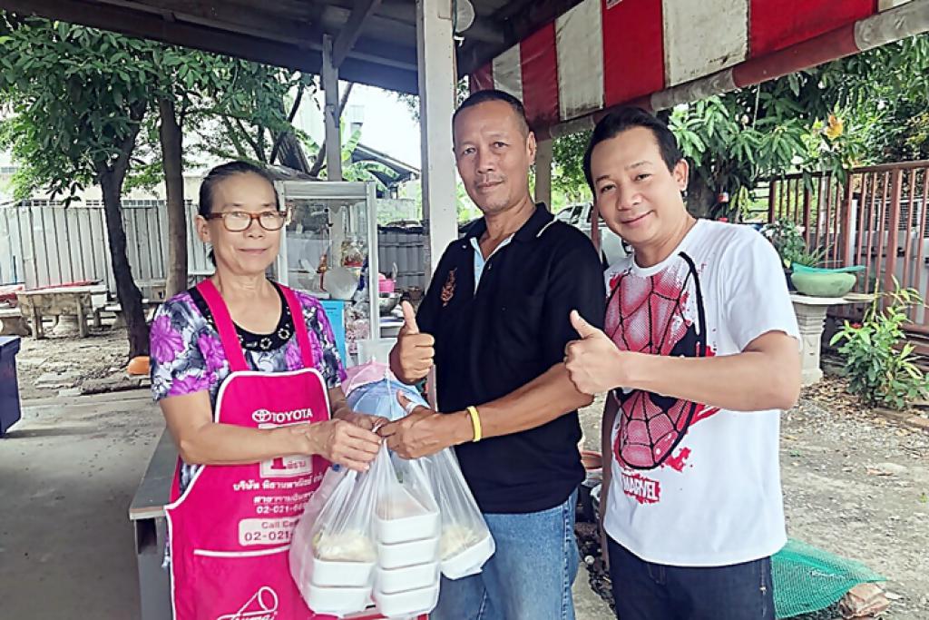 ผัดไท หอยทอด ป้าจิ๋ม สุขาภิบาล 5 สูตรเด็ดมากว่า 30 ปี 