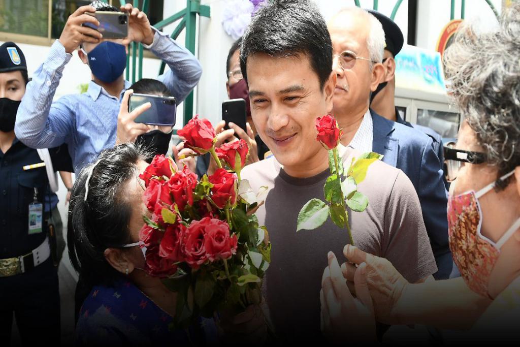 &quot;หมู่อาร์ม&quot; ขึ้นศาลทหาร หลังแฉทุจริตกองทัพ ลุ้นหลัง จนท.ค้านประกัน!