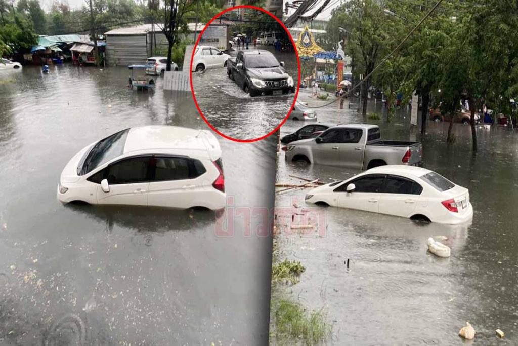 อ่วมอรทัย! ฝนถล่มกรุงเทพฯ พักเดียว น้ำทะลักท่วม รถจมเกือบมิดคัน