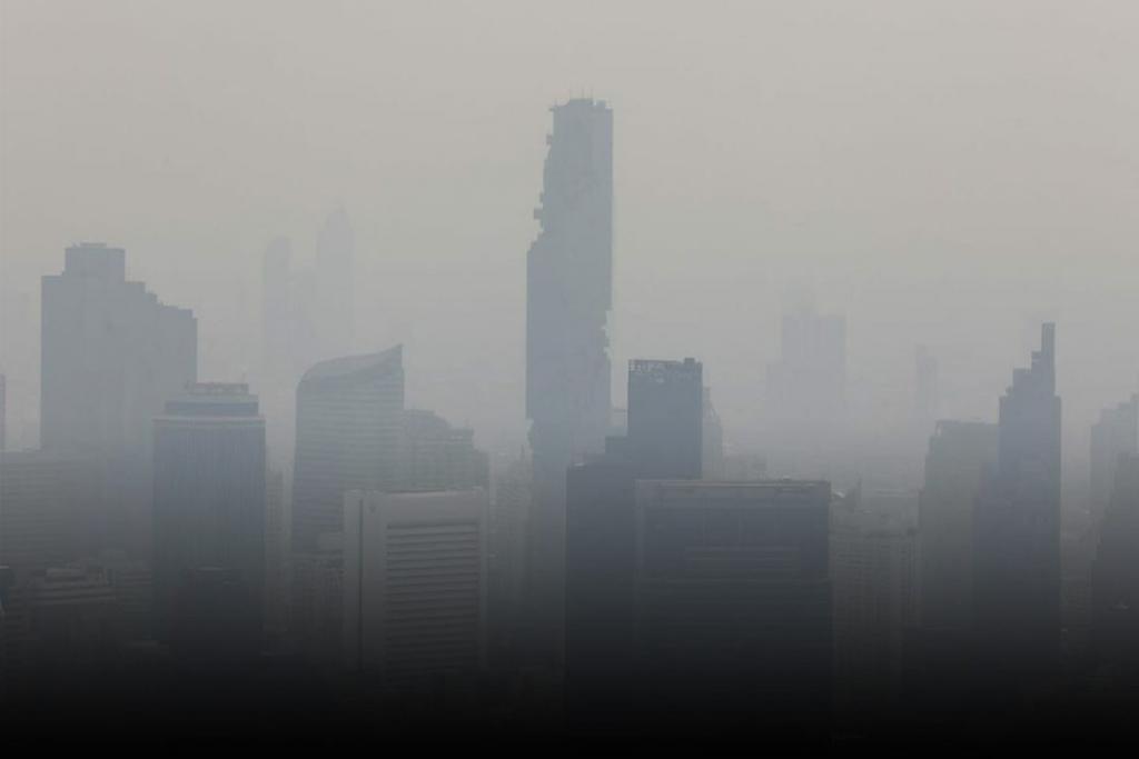 สุขสันต์วันคริสต์มาส! ตื่นเช้ามา กรุงเทพ จมฝุ่นพิษ เช็ค 13 พื้นที่เสี่ยง PM 2.5 พุ่ง
