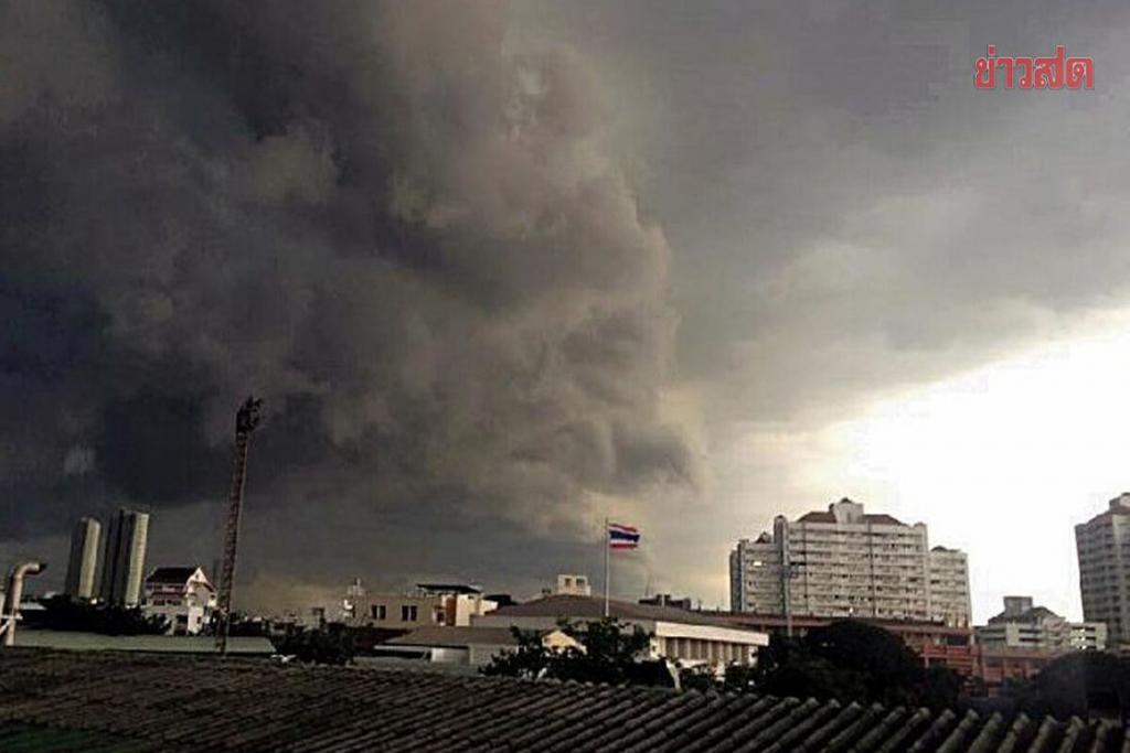 สภาพอากาศวันนี้ กรมอุตุฯ เตือน 35 จังหวัด ฝนฟ้าคะนอง เหนือ-อีสาน-ใต้ โดนหนัก