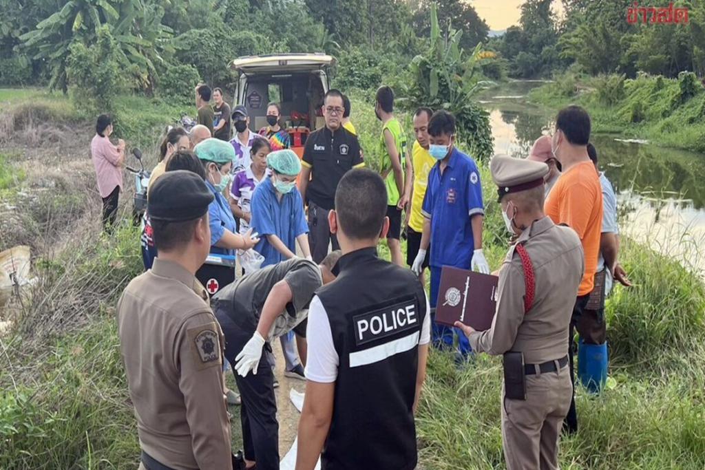 สายสะดือยังไม่ทันตัด! สลดศพทารกถูกโยนทิ้งคลอง ชาวบ้านผงะนึกว่าตุ๊กตา