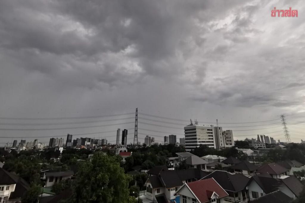 สภาพอากาศวันนี้ กรมอุตุฯ เตือน ฝนฟ้าคะนอง อากาศเย็น มรสุมถล่มใต้