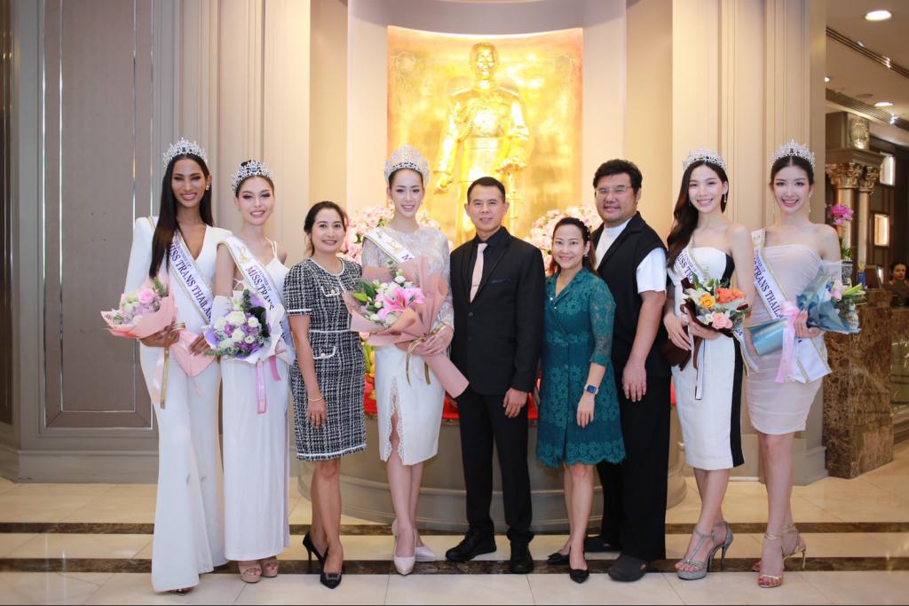 โรงแรมเดอะ เบอร์เคลีย์ ประตูน้ำ ให้การต้อนรับและมอบช่อดอกไม้แสดงความยินดีกับ คุณวชิรญาณ์ ขัติยวงศ์ ในโอกาสได้รับตำแหน่งผู้ชนะเลิศจากการประกวด Miss Trans Thailand 2024