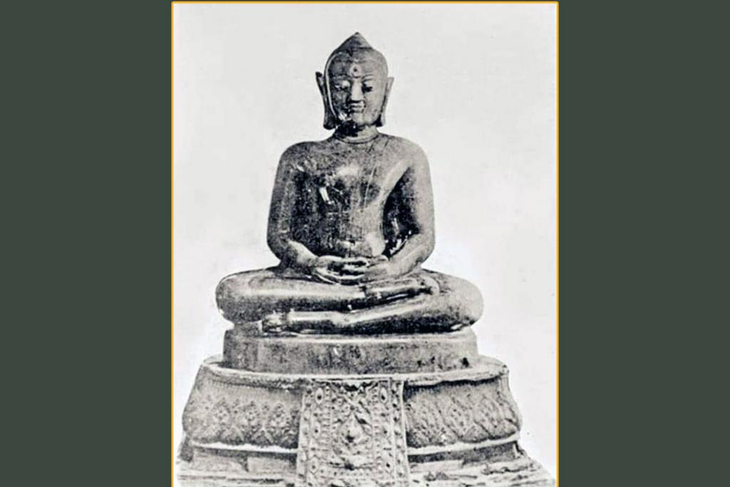 ประวัติ พระพุทธมหามณีรัตนปฎิมากร (พระแก้วมรกต) วัดพระศรีรัตนศาสดาราม ในพระบรมมหาราชวัง กรุงเทพมหานคร