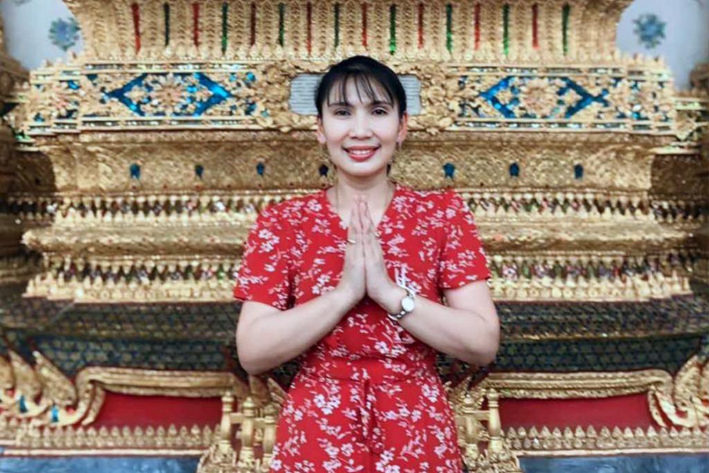 คุณสุภาภรณ์ นิปวณิชย์ อัยการผู้เชี่ยวชาญ สำนักงาน อัยการพิเศษ ฝ่ายคดียาเสพติด ร่วมบุญสั่งจองบูชา พระรูปจําลองพระพุทธนฤมิตร ขนาด 7 นิ้วฟุต จำนวน 1 องค์