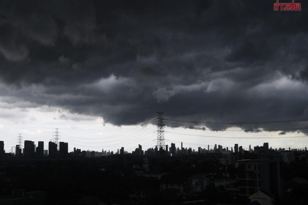 กรมอุตุนิยมวิทยา สภาพอากาศวันนี้ ฝนหนักมาแล้ว 3 ภาคเต็มๆ 39 จว.โดนถล่ม