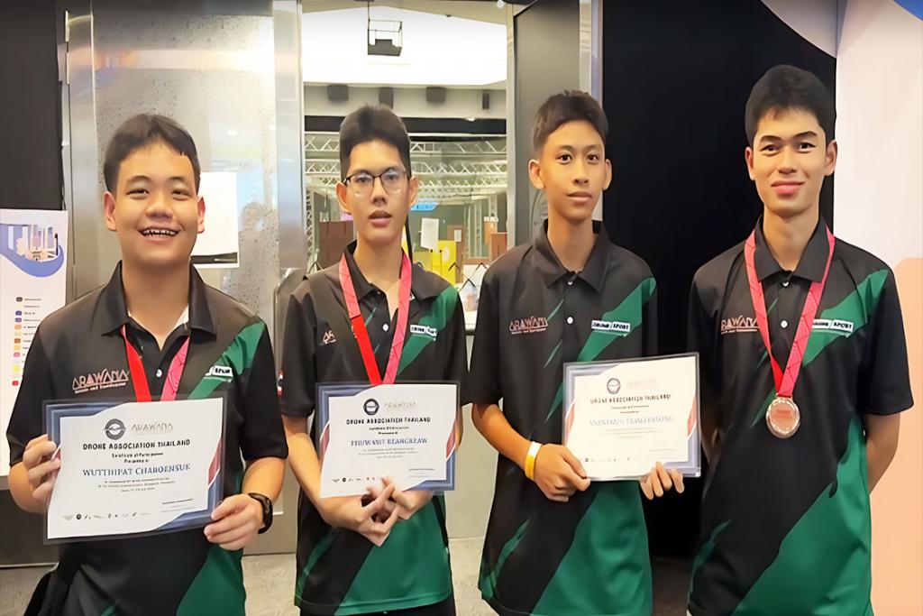 เยาวชนไทยคว้ารองชนะเลิศอันดับ 2 ประเภท Strategy Award จากการแข่งขัน Drone Odyssey 2025