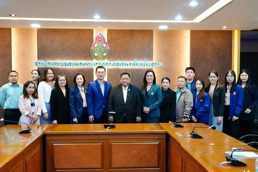นายธีร์ ภวังคนันท์ รองเลขาธิการ กพฐ. ร่วมประชุม กสม.นำเด็กเข้าสู่ระบบการศึกษาตามโครงการ Thailand Zero Dropout