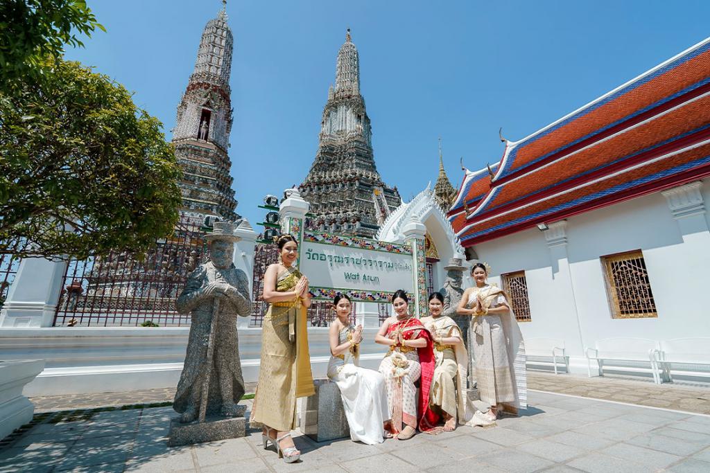บทที่ 23 จุดเช็คอินวัดอรุณราชวราราม จุดเช็คอินหนึ่งเดียวที่เข้ากับภูมิสถาปัตย์พระพุทธปรางค์วัดอรุณ
