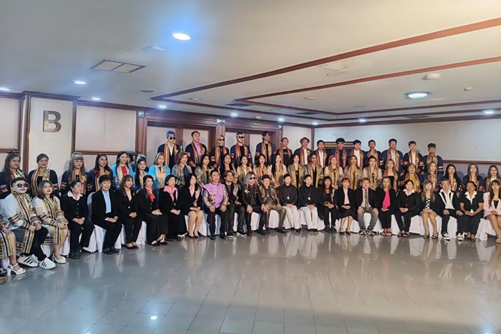 “นิรันดร์รัตน์”จัดพิธีมอบใบประกาศประจำปี 2568..