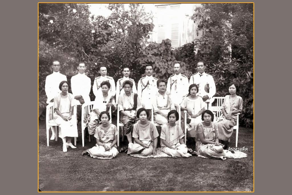 ภาพเก่าเล่าอดีต งานฉลองพระชนมายุครบ ๖๔ พรรษาของสมเด็จพระปิตุจฉาเจ้า สุขุมาลมารศรี เมื่อ ๑๐ พฤษภาคม ๒๔๖๘