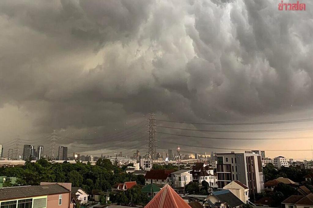 สภาพอากาศ อุตุฯ เตือนฝนยังหนัก 38 จังหวัดโดนเต็มๆ จับตาพายุเฟิงเฉิน