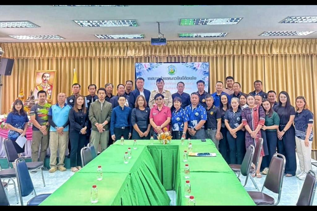 พ.ต.ต.วรเมธ ธรรมจันตา นายกเทศมนตรีตำบลหงาว พร้อมคณะ ต้อนรับผู้อำนวยการกองช่างคนใหม่