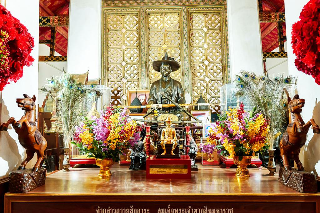 บทที่ 10.2 พระบรมรูปสมเด็จพระเจ้าตากสินมหาราช วัดอรุณราชวราราม (แอพเดียวเที่ยวทั่ววัดอรุณ)