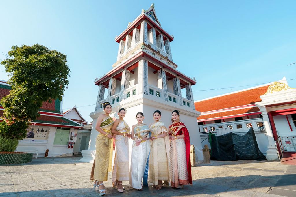 บทที่ 15 &nbsp;หอระฆัง วัดอรุณราชวราราม (แอพเดียวเที่ยวทั่ววัดอรุณ)