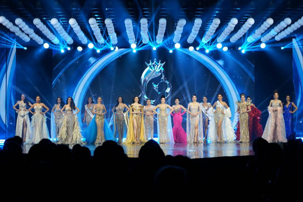 เจิดจรัสทุกลุค! 'สปาย ปรางทิพย์' เปล่งประกายบนเวที Mrs. Thailand World 2026 ผสานความงามและวิสัยทัศน์ส่งต่อแรงบันดาลใจ