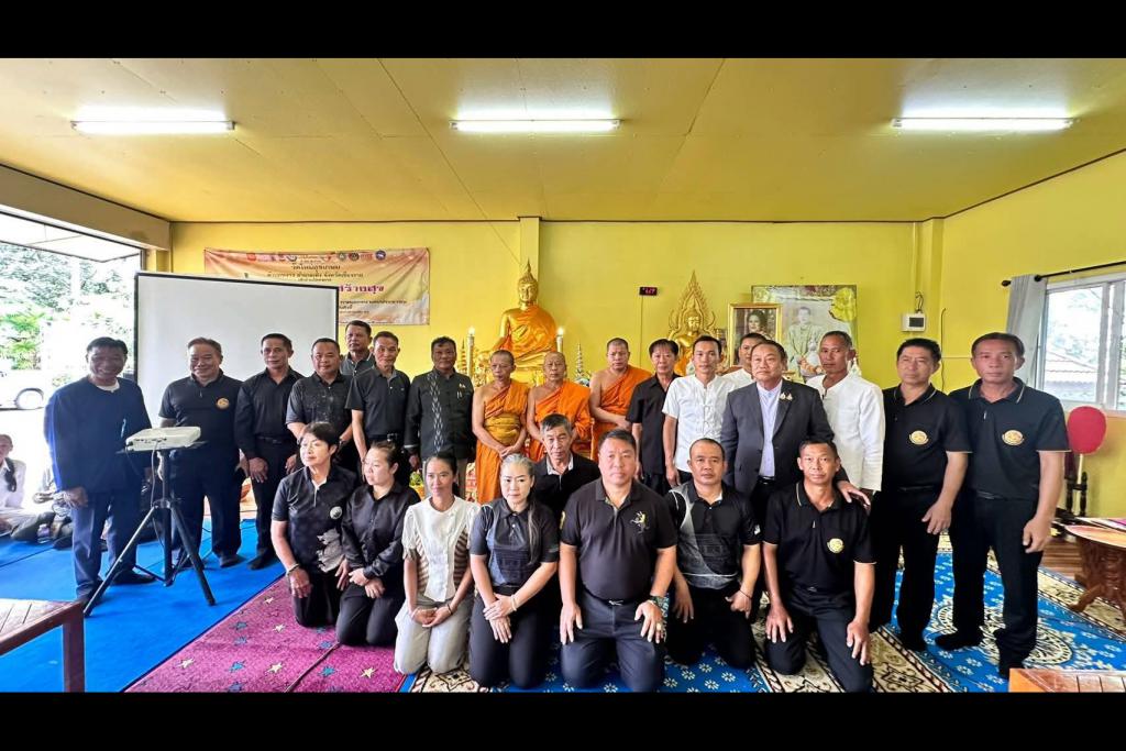 ทต.หงาว จัดกิจกรรม"รวมพลังสร้างสัปปายะสู่วัดด้วยวิถี 5ส" ก่อนเจริญพระพุทธมนต์ และบำเพ็ญจิตตภาวนา น้อมรำลึกในพระมหากรุณาธิคุณพระบรมราชชนนีพันปีหลวงเนื่องในวันคล้ายวันพระราชสมภพ
