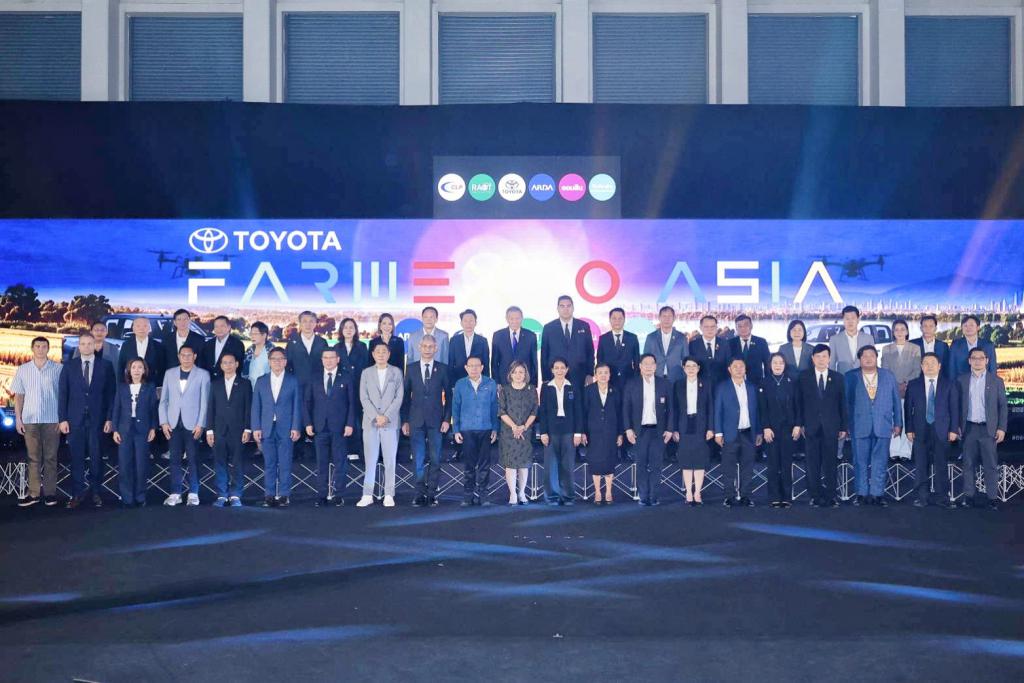 &ldquo;โตโยต้า ฟาร์มเอ็กซ์โป เอเชีย 2026&rdquo; คนร่วมงานคึกคัก เปลี่ยนเกมเกษตรไทยสู่ B2B2C เชื่อมธุรกิจ&ndash;ตลาดโลก ตั้งเป้าเงินสะพัด 250 ล้าน